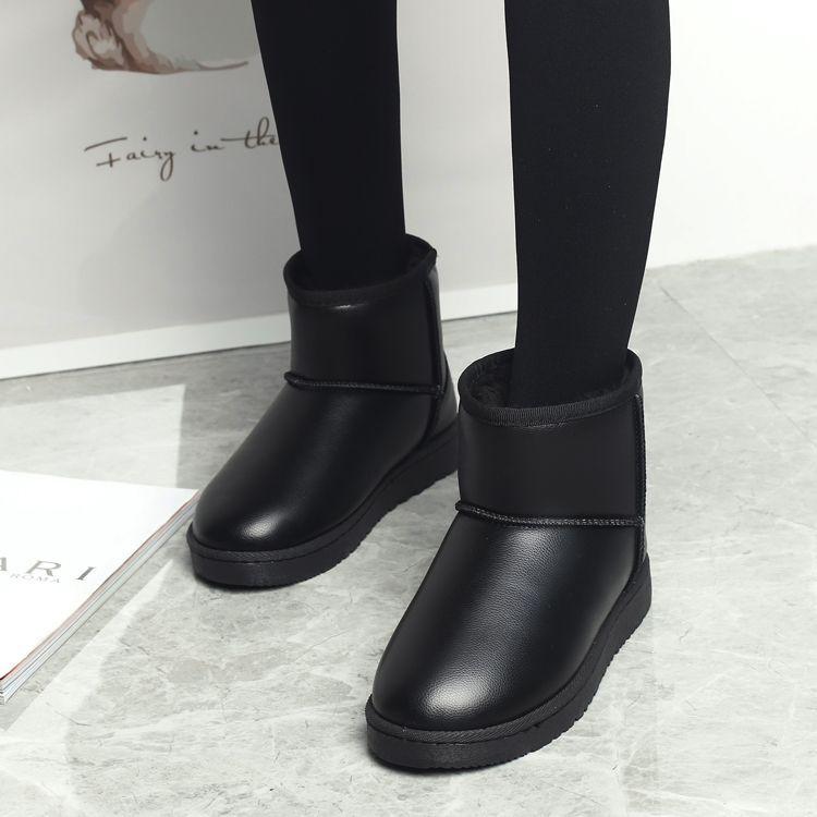 Водонепроницаемые и нескользящие 2025 новые зимние ботинки женские короткие ботинки на плоской подошве корейская версия хлопковая обувь утолщенные теплые женские ботинки студенческая обувь