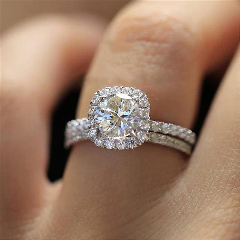 Classic Women Wedding Rings Set Vintage Silver Color White Zircon Stones Engagement Ring for Women Party Bridal Jewelry Gifts