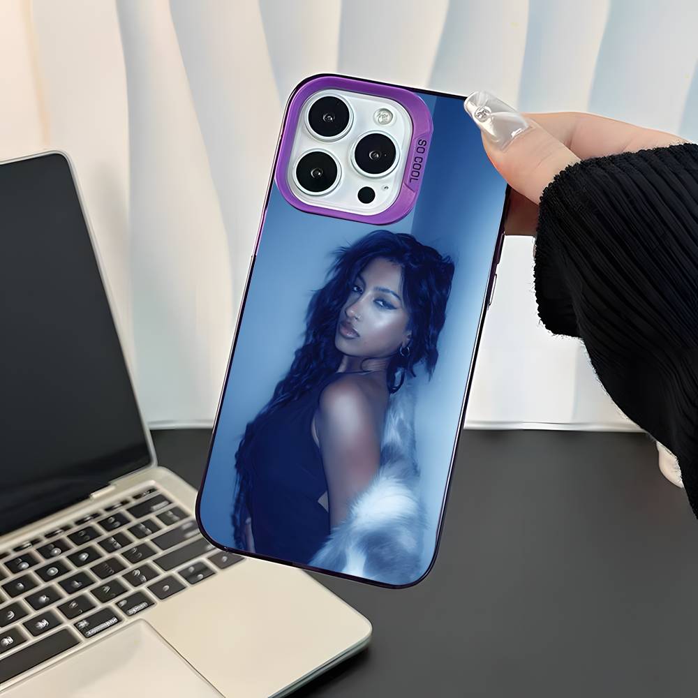 Певец L-Lara Raj Для iPhone 17,16,15,14,13,12,11,Mini,Pro,E,SE4,XS,MAX Фиолетовый Ударопрочный Конфетный Матовый Чехол