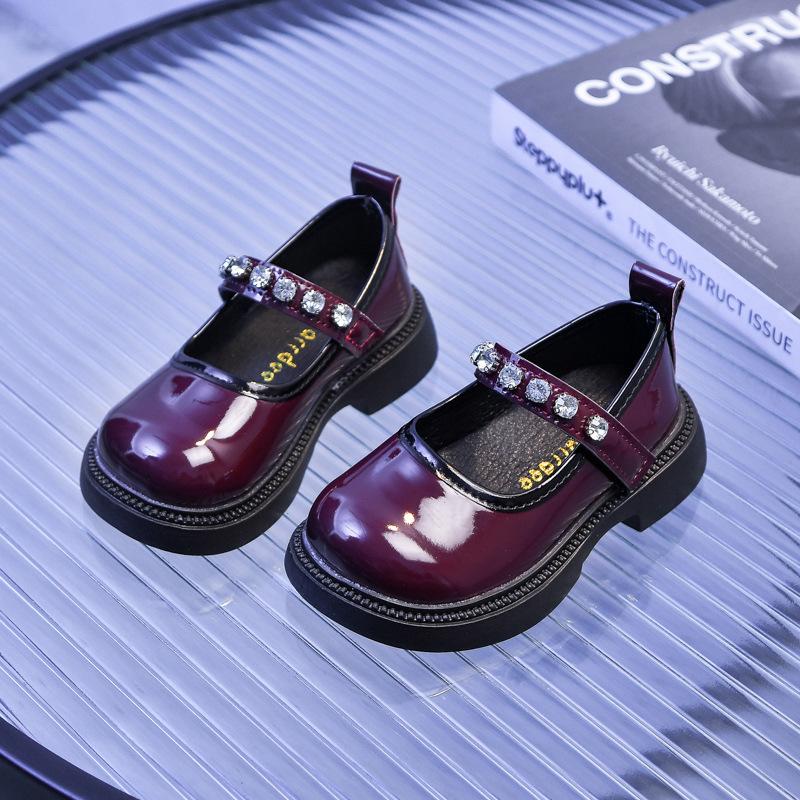 Academy-style children's leather shoes with rhinestones, student performance shoes, small and medium-sized children's leather loafers2026Spring