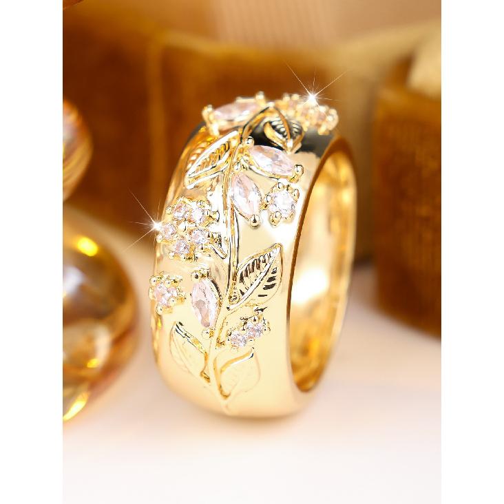 European and American vintage floral and leaf-patterned wide ring with diamond accents Light luxury, pastoral-style, three-dimensional leaf carving