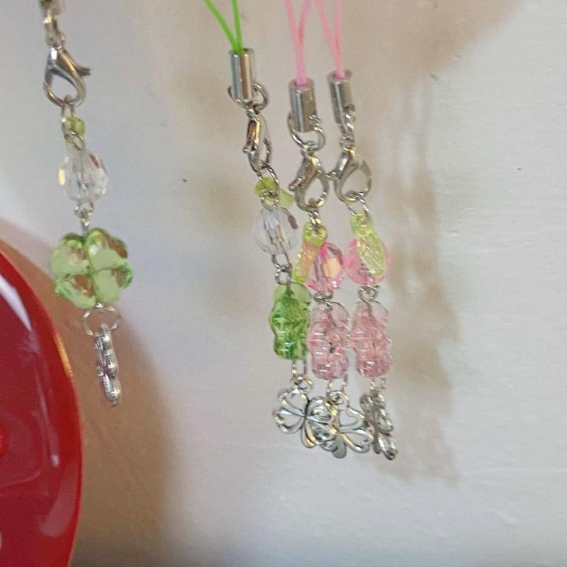 Lucky Clovers Beaded Phone Charm Versatile Lucky Clovers Phone Chain Acrylic Alloy Bead Decors for Bags & Wallets