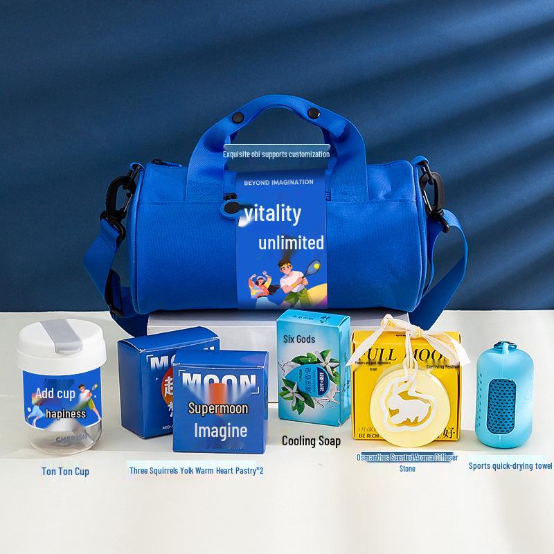 Спортивная сумка с индивидуальным логотипом: Практичный бизнес-подарок для тимбилдинга и праздничного поощрения сотрудников или клиентов.