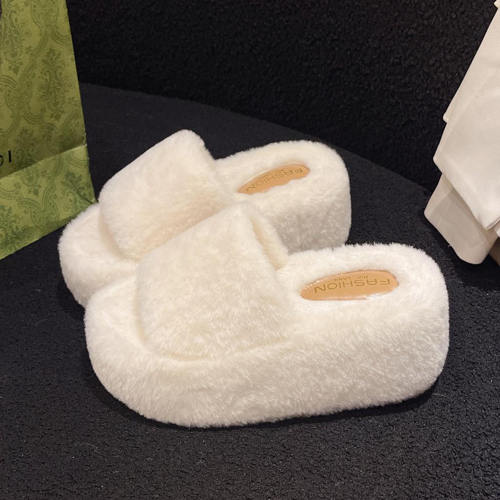 Fairy Wind Fluffy Slippers Female 2024 Autumn and Winter New Fluffy Home Flat Bottom Outer Wear Plush Drag