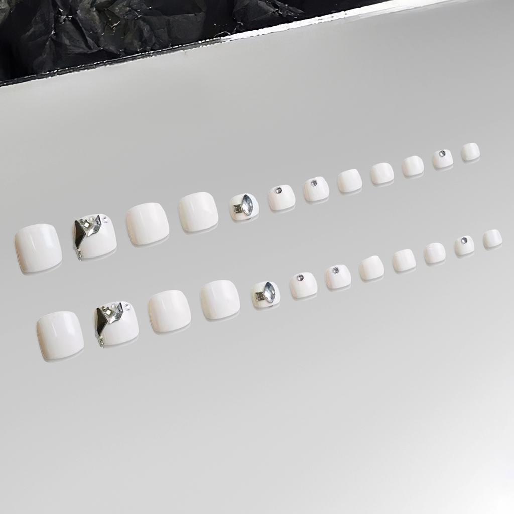 White Square Fake Toenails with Rhinestone Sweet & Charming Reusable False Nails for Stage Performance Wear