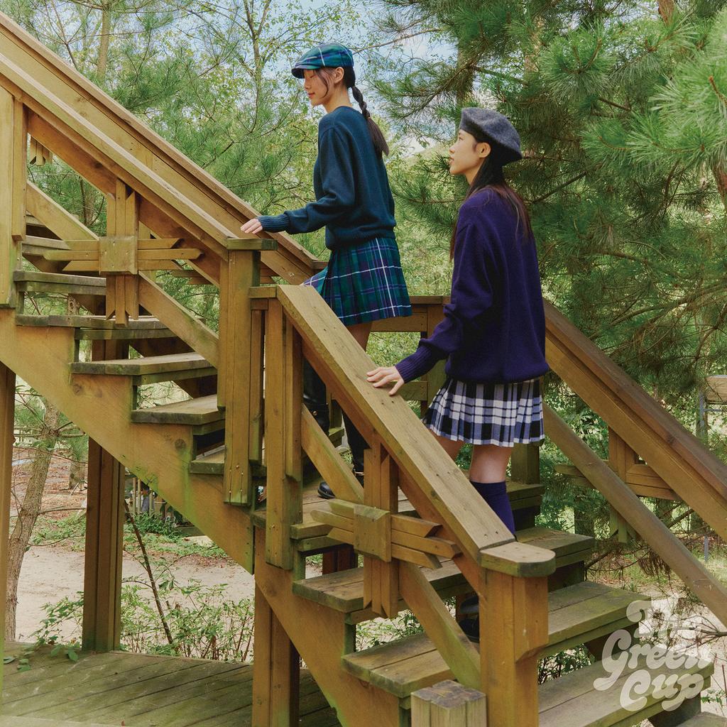 The Green Cup [The Green Cup X Manners] Tartan Skirt – Black