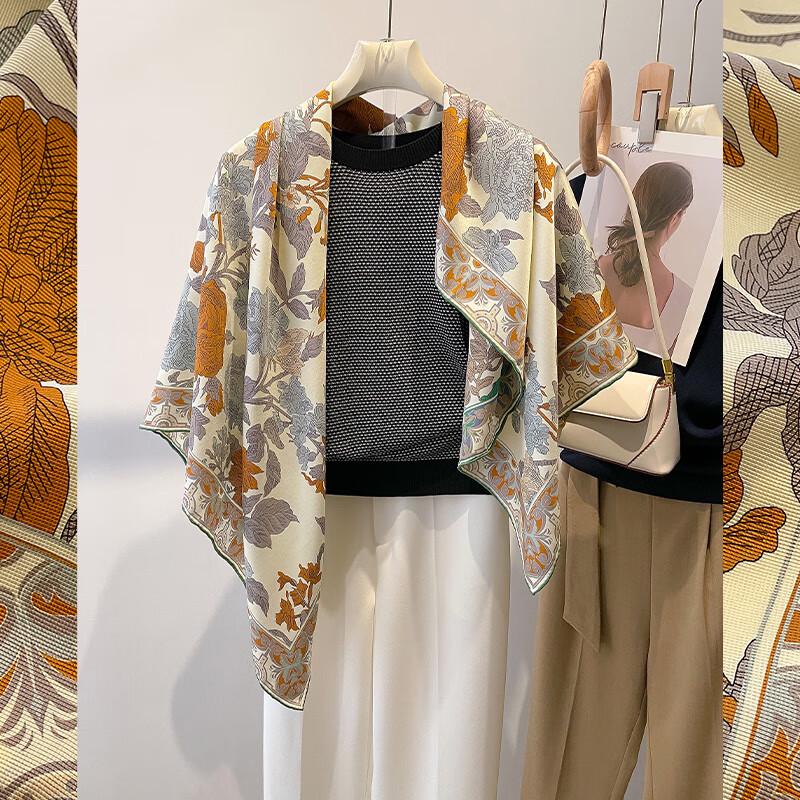 Hangsilu 22 Momme Double-Sided Mulberry Silk Square Scarf