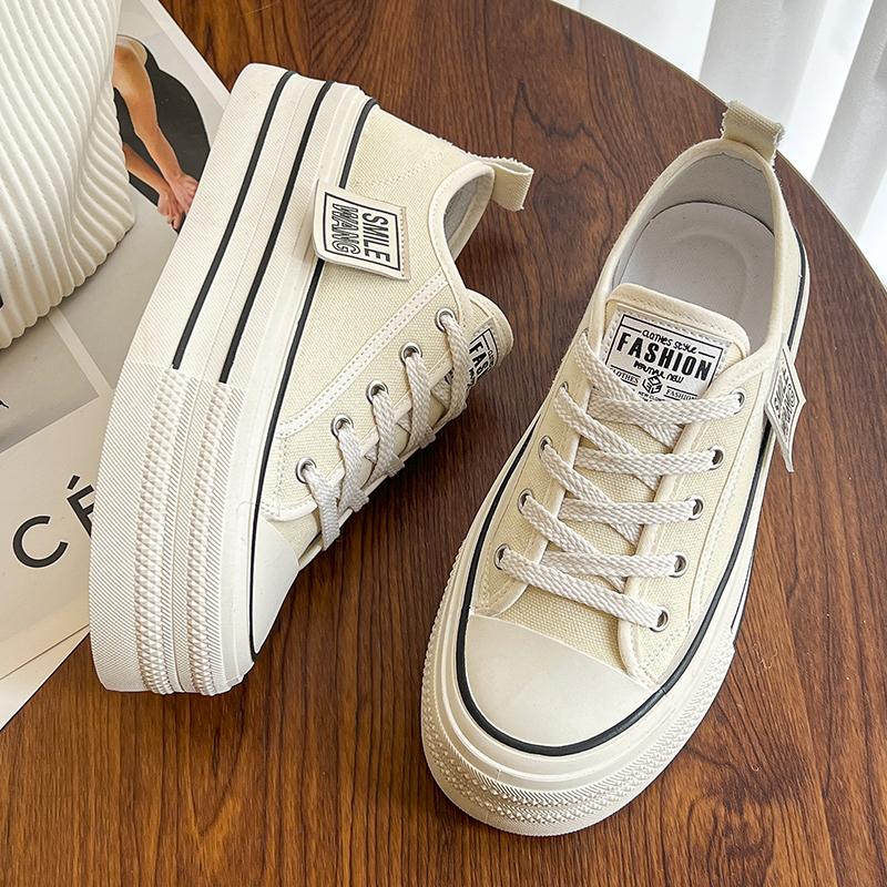 2024 New Korean Version Platform Canvas Shoes Women's Small Height Increase Round Head Lace-up Low-top Board Shoes White Shoes
