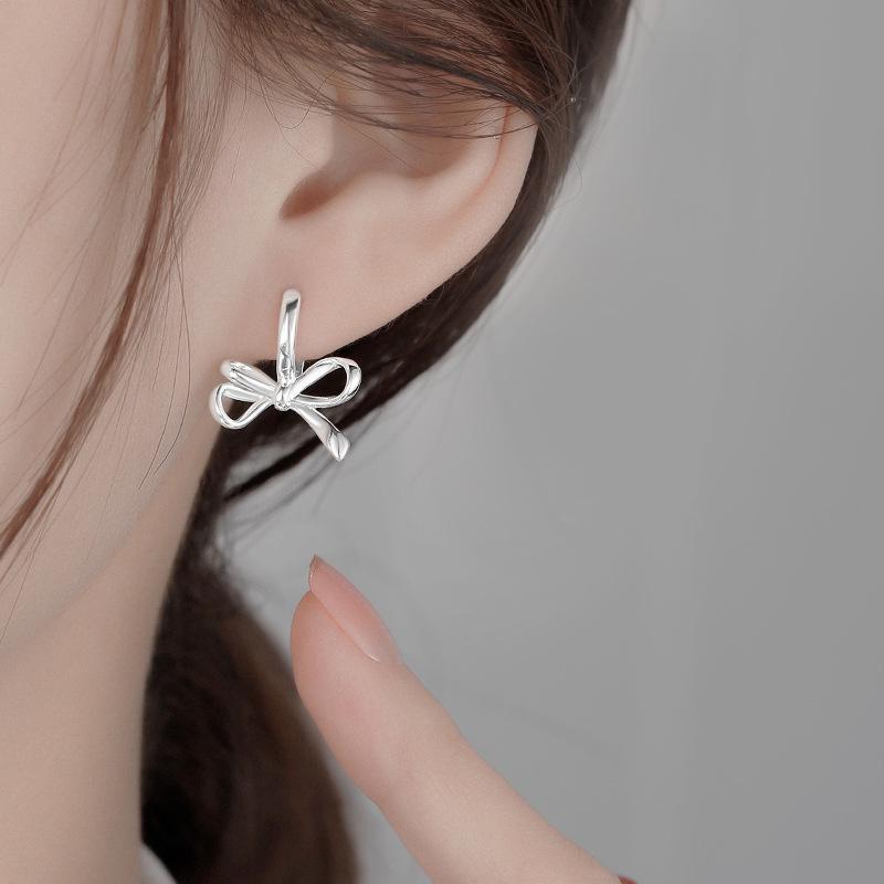 Изысканные серьги-бантики из ленты: Сладкий, Элегантный, Высококлассный Дизайн для Женщин