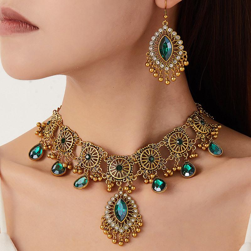 European and American Ethnic Feng Shui Drop Necklace Women's Earrings Jewelry Set Banquet Dress Set Chain Jewelry