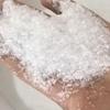 Искусственный снежный порошок для рождественских и сценических украшений - Эффект имитации падающего снега для кино и особых мероприятий.