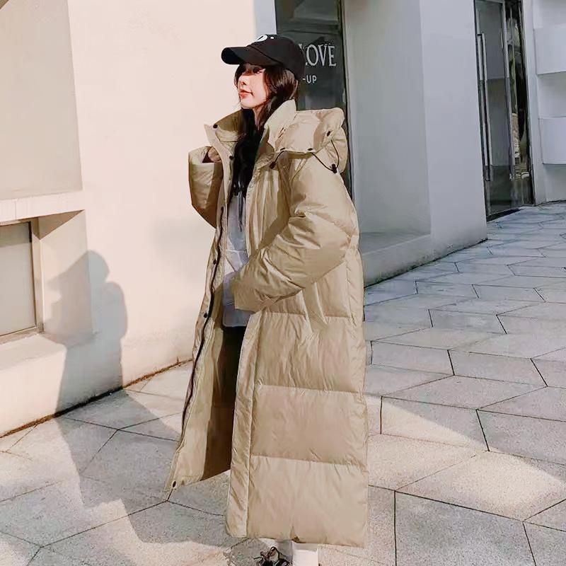 Новая корейская версия модной утолщенной съемной кепки средней длины, взорвавшейся над коленом, студенческого пальто.