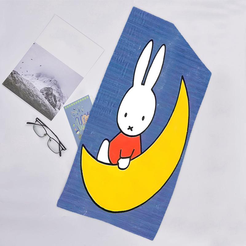 1pc Miffy2 Beach Towel, Beach and Seaside Swimming Pool Equipment, Fashion Pattern, Rectangular, Travel Essentials