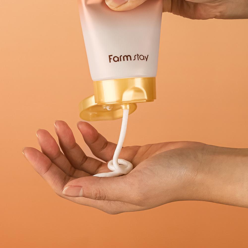 Farm Stay Ginseng & Niacinamide Глубокоочищающая пенка 180 мл