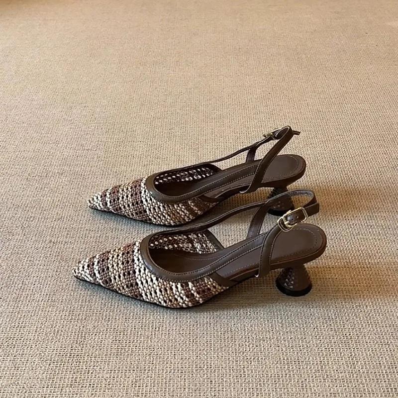 Модные сандалии в ретро-стиле, модные, простые, удобные, с острым носком, на низком каблуке, повседневные, универсальные, с закрытым носком для женщин