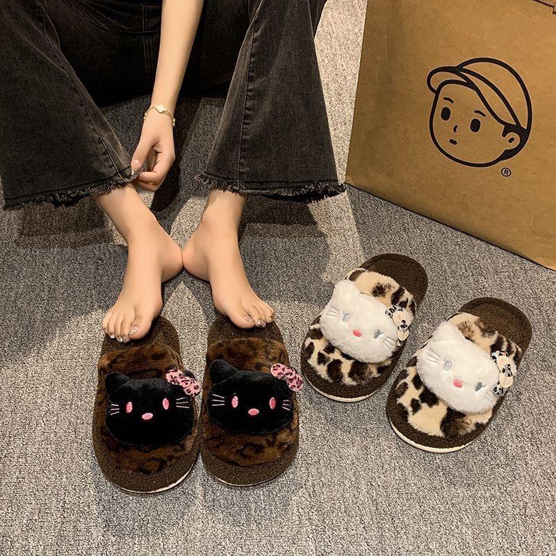 Leopard Print Hello Kitty Slippers Women's Outer Wear Warm Soft Bottom Home Fluffy Plush Slippers Women's New Autumn and Winter