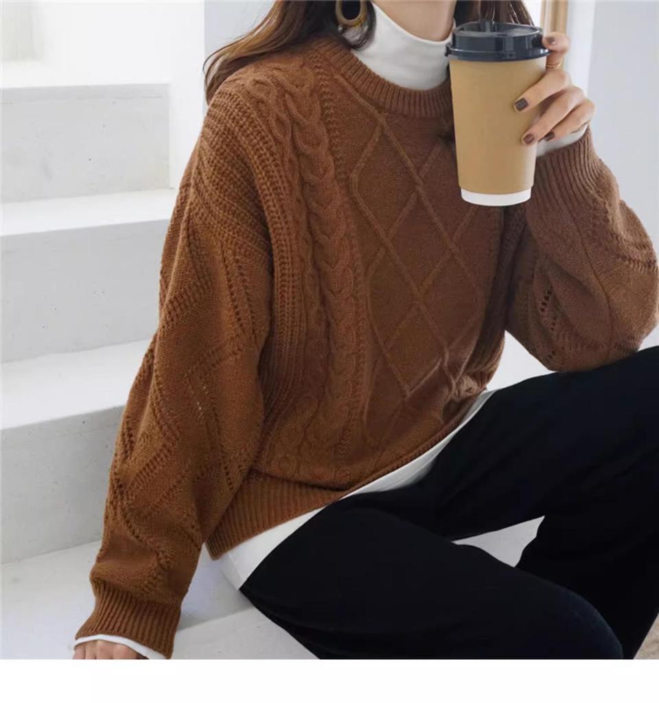 2025 Autumn/Winter Women's 100% Pure Wool Sweater—Round Neck, Warm Diamond Pattern, Classic Versatile Loose Fit