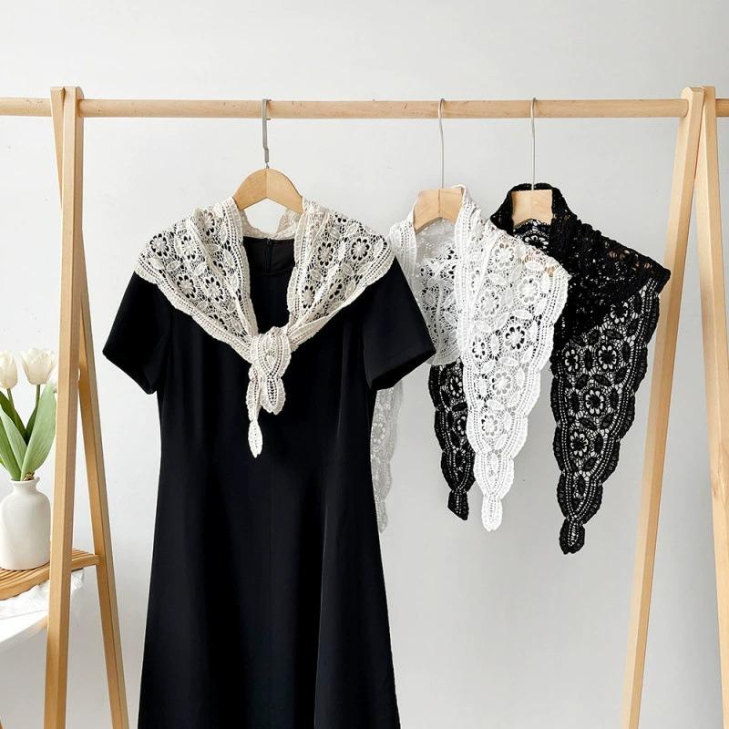 Pañuelo triangular de encaje calado estilo vintage para mujer, accesorio decorativo elegante
