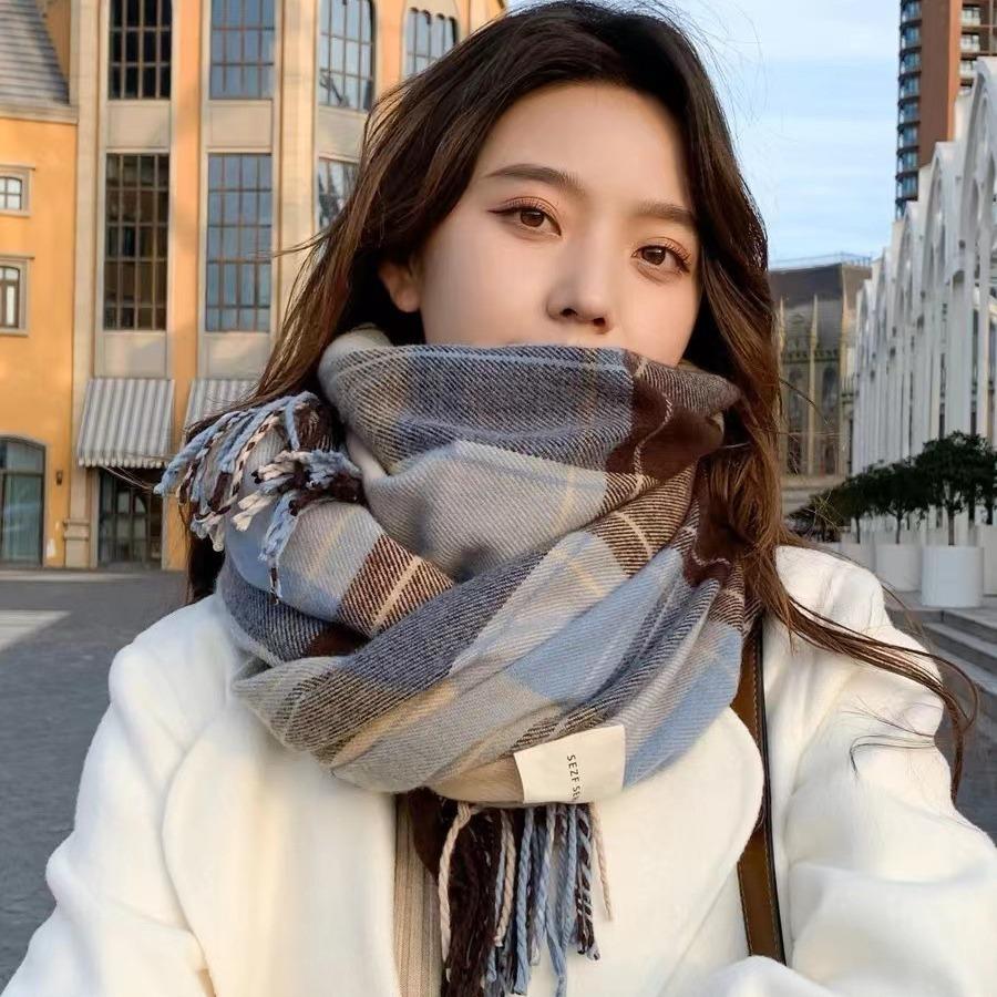 20252025 Versatile Autumn and Winter New Student Premium Warm Shawl Thickened Scarf Couple Scarf