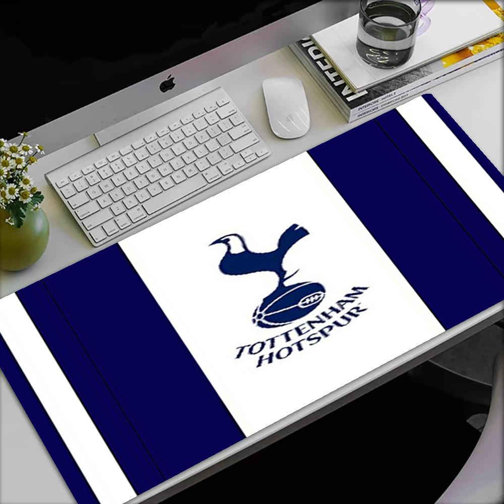 Коврик для мыши в тематике Tottenham Hotspur, Нескользящая резиновая основа, Многофункциональный элемент декора для офиса и дома, Идеально подходит для персонализации рабочего места.