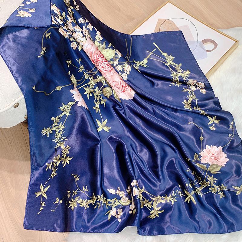 Popular Shawls Europe And America Fashion Bandannas Wild Leopard Print Sunscreen 90X90CM Bandanna Luxury Square Silk Scarves