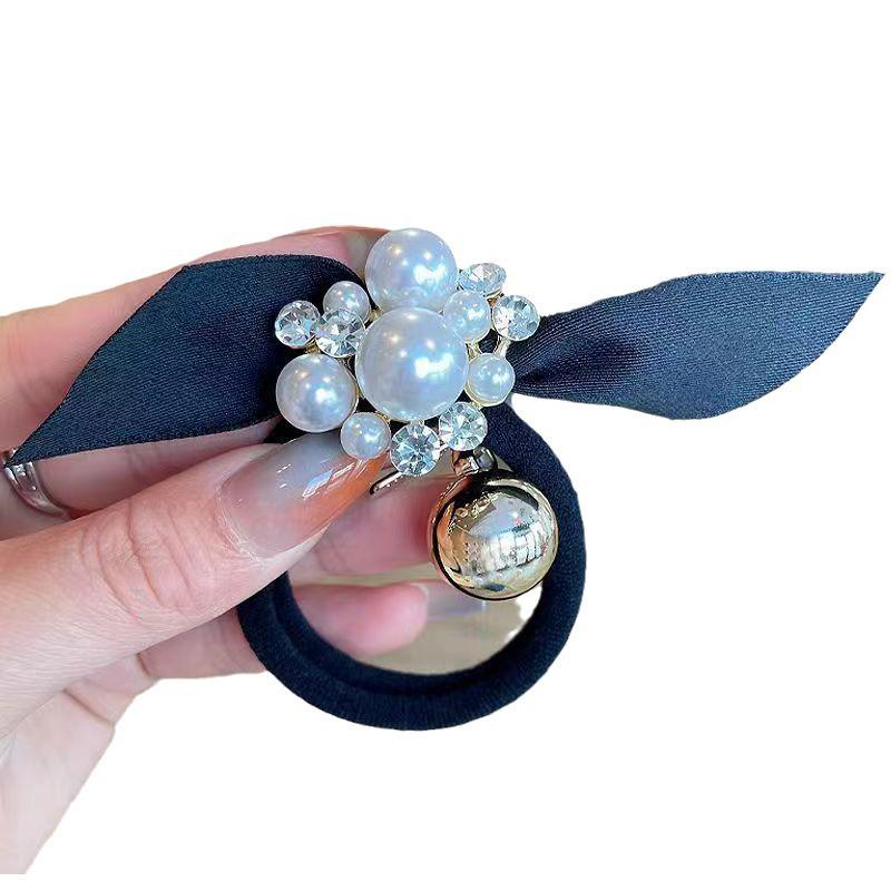 Корейская резинка для волос с жемчужным бантом – Элегантный аксессуар для хвостика