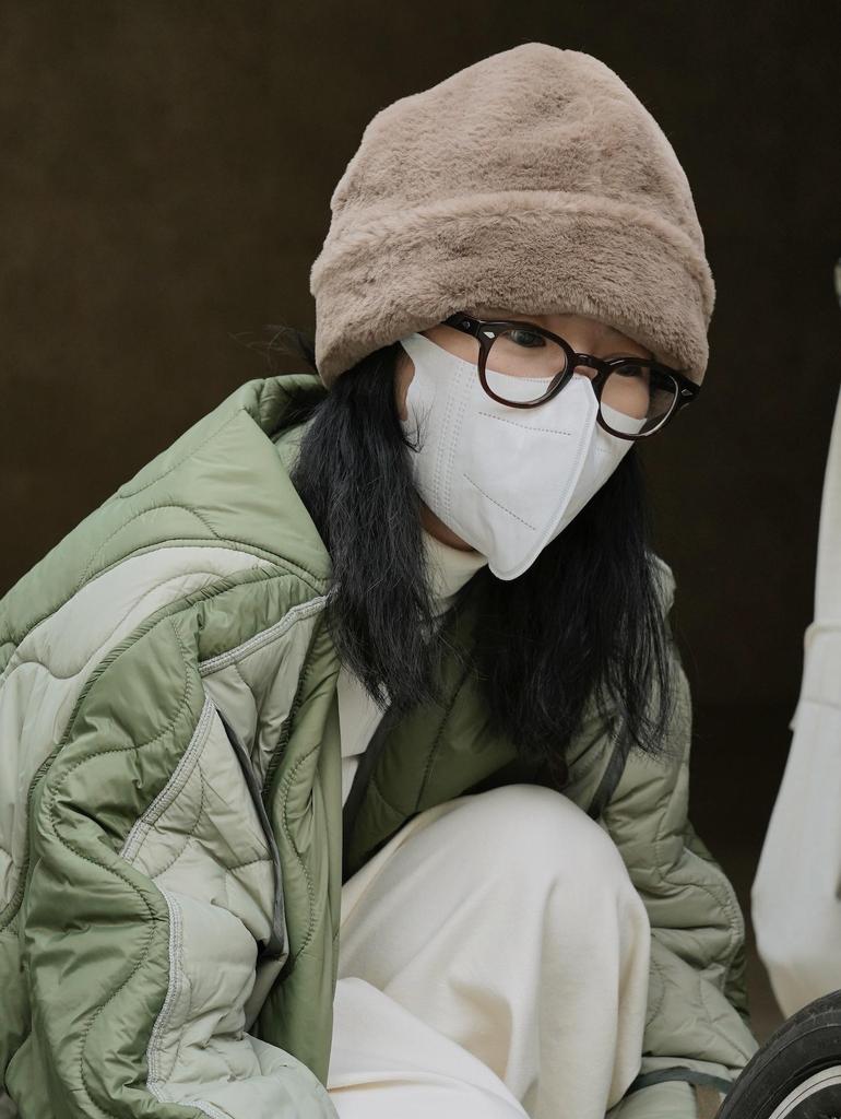 Women's Winter Japanese-Style Color-Contrast Cotton Jacket - Loose, Slim Silhouette, Casual & Warm