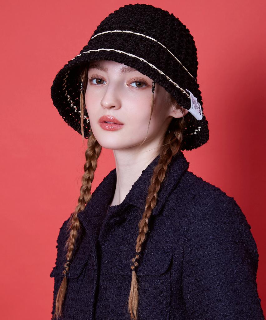 Минималистичная черная панама Seullipiseullib Line