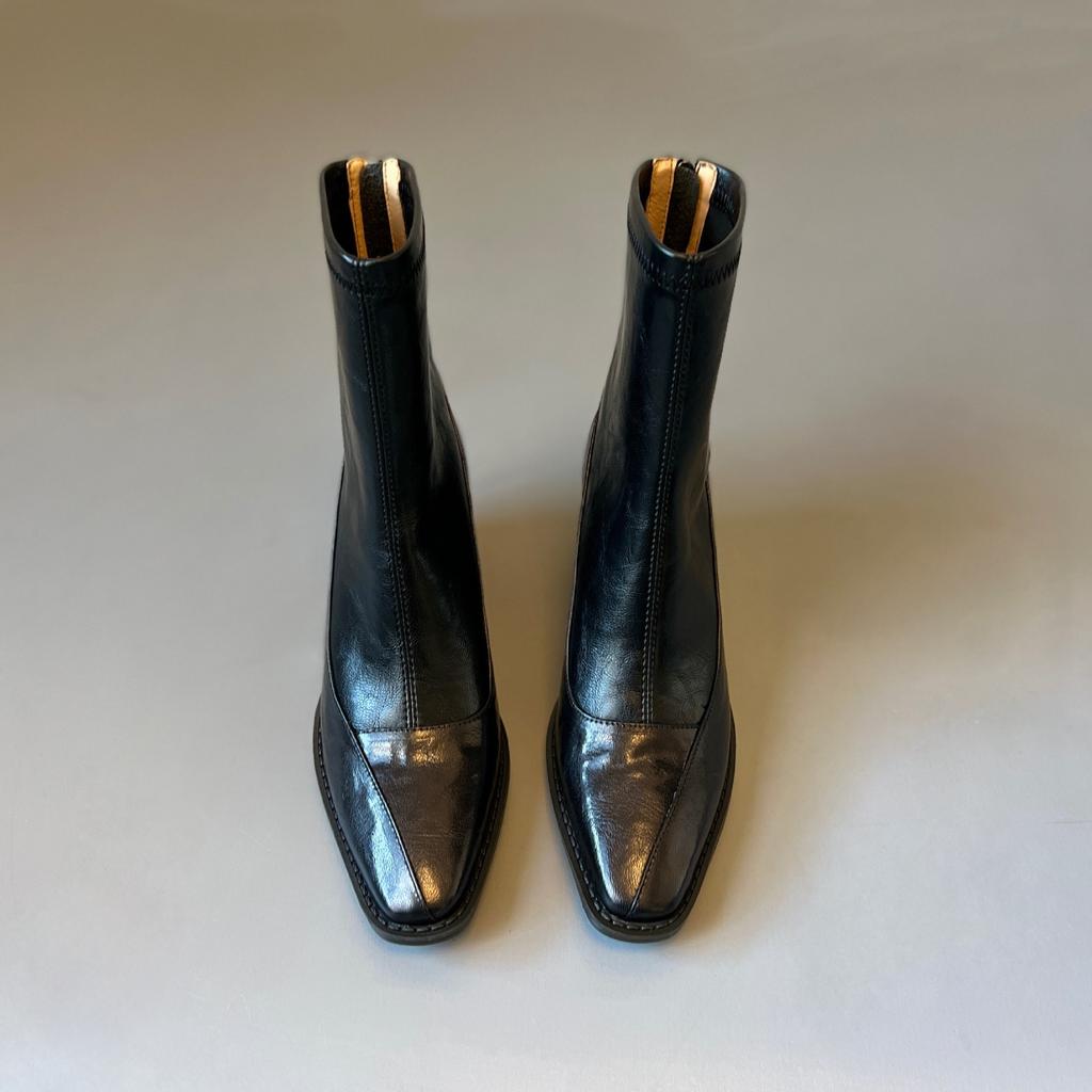 The first layer of cowhide! Square head thick heel short boots soft leather splicing Chelsea boots women's black boots thin boots