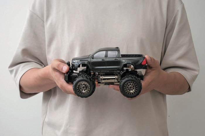 Jozen Scale Radio Control Toyota Hilux GR Sport 1/28 JRVT148-BK