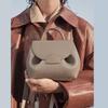 Сумка из кожи на голову Франция Niche Design Light Luxury Leather New Commuter Hundreds Crossbody Bags для женщин Дизайнерская сумка