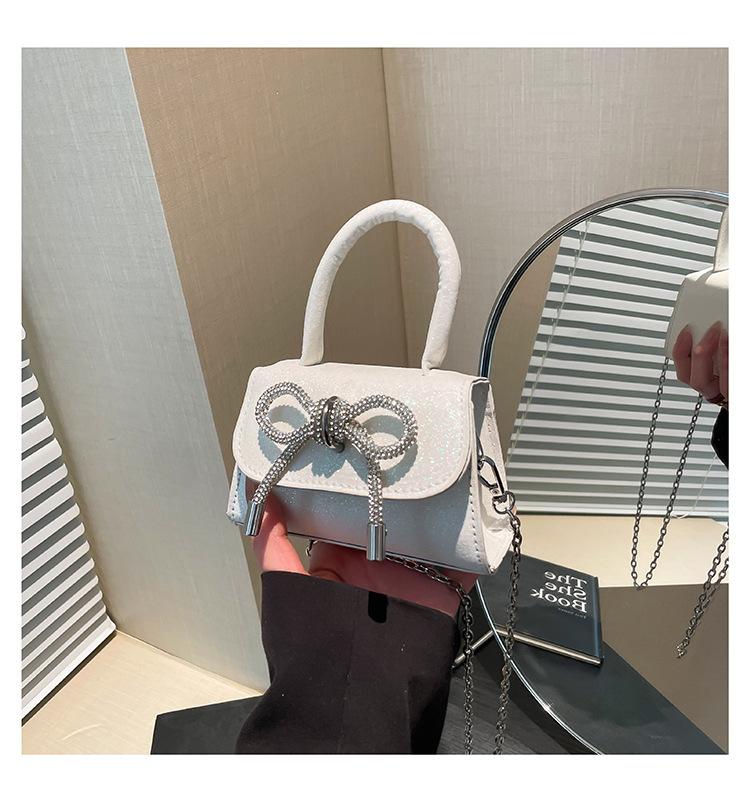 Французский нишевый дизайн премиум мини-сумка 2025 для девочки с бантом, цепочкой, для помады, наушников, сумка-мессенджер, тренд