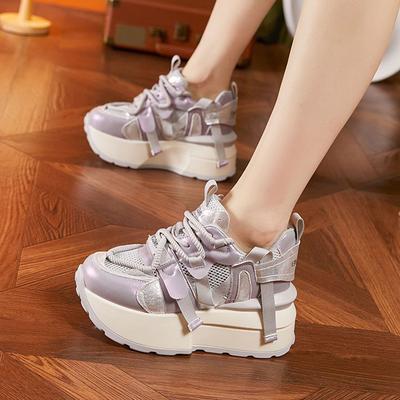 Женская обувь – Кроссовки