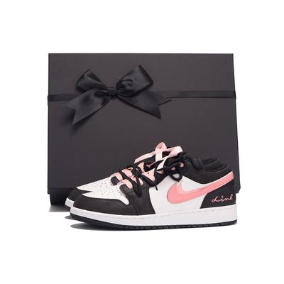 Air Jordan 1 Нескользящее Покрытие Низкие Винтажные Баскетбольные Кроссовки Женские Черно-Розовые DX4374-008(Команда-SBOX)