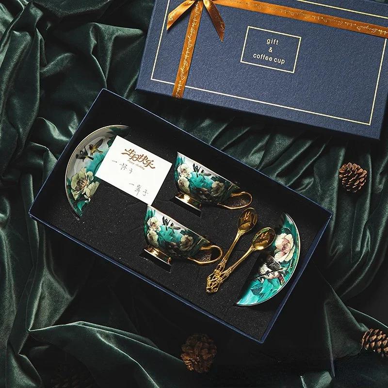 Кофейная чашка маленькая, изысканный европейский стиль, роскошный набор для послеобеденного чая, элегантный набор чашек из костяного фарфора с высокой эстетической ценностью