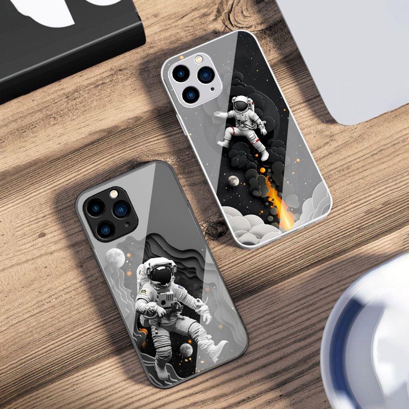 Луна и астронавты для iPhone 16 Pro Max 15 Pro 14 13 12 Mini 11 XS M Ax XR 7 8 Plu SE 2022 Чехол для телефона из закаленного стекла