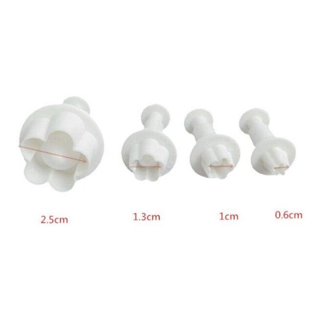 4Pcs/Set Plum Blossom Flower Plunger Fondant Cutter Sugarcraft Cake Decorating Tools DIY Cookie Stamper Baking Accessories