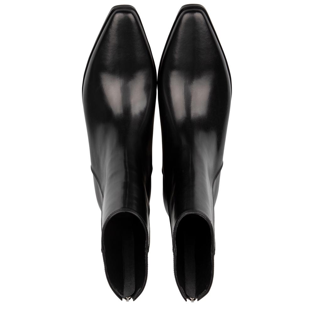 Soulesures Nicole_Black