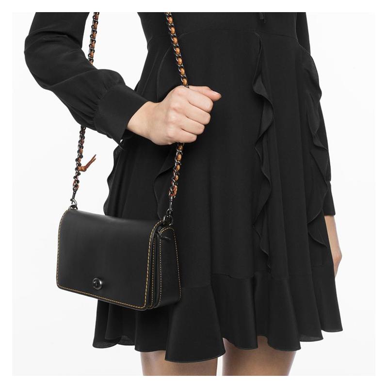 COACH Dinky 23 Fashionable Casual Versatile Chain Leather Crossbody Shoulder Bag Women's Black