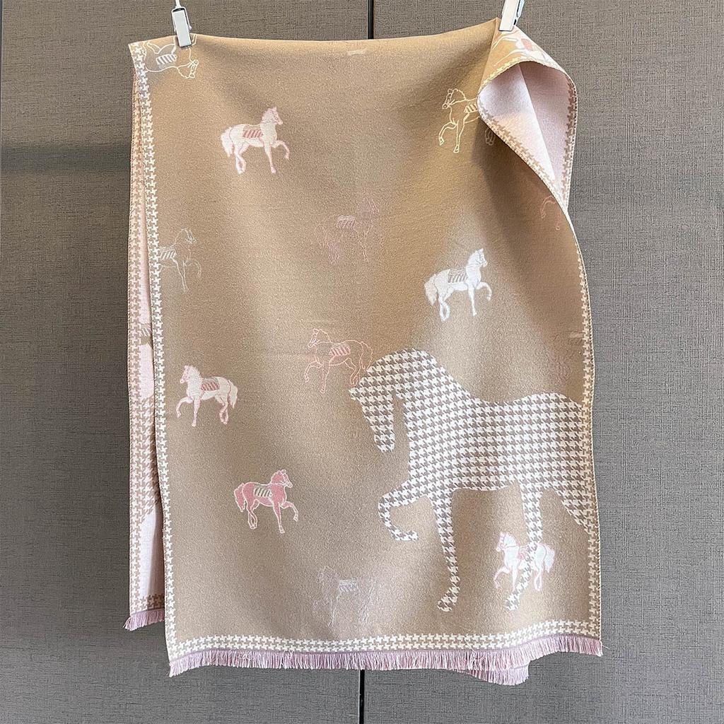 Echarpe New Retro Horse Printed Scarf for Women Luxury Design Outerwear Autumn Winter  Thick Warm Neck-protecting Shawl Wrap