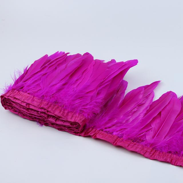 1 Метр Окрашенная Отделка из Гусиного Пера Золотого Цвета для DIY Поделок Вечернее Свадебное Платье Карнавальная Лента Декор для Одежды Плюмаж Аксессуары 15-20см