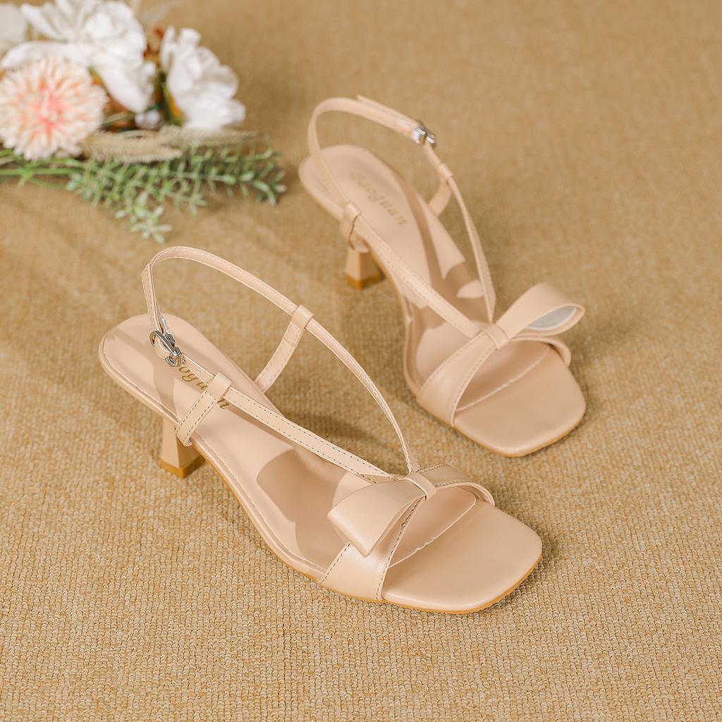 Белые сандалии женские летние бант простые и сексуальные квадратный носок тонкий каблук темперамент с юбкой высокий каблук