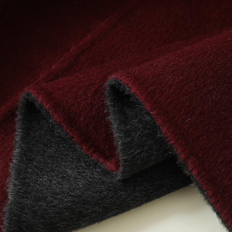 Double sided nylon coat with alpaca wool temperament