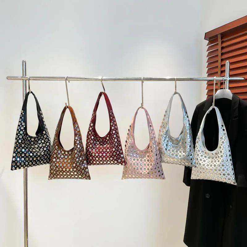 Fashion PU Big Rivets Designer Style Shoulder Bags for Girls  Trendy Large Capacity Personality  Girl Style Handbags