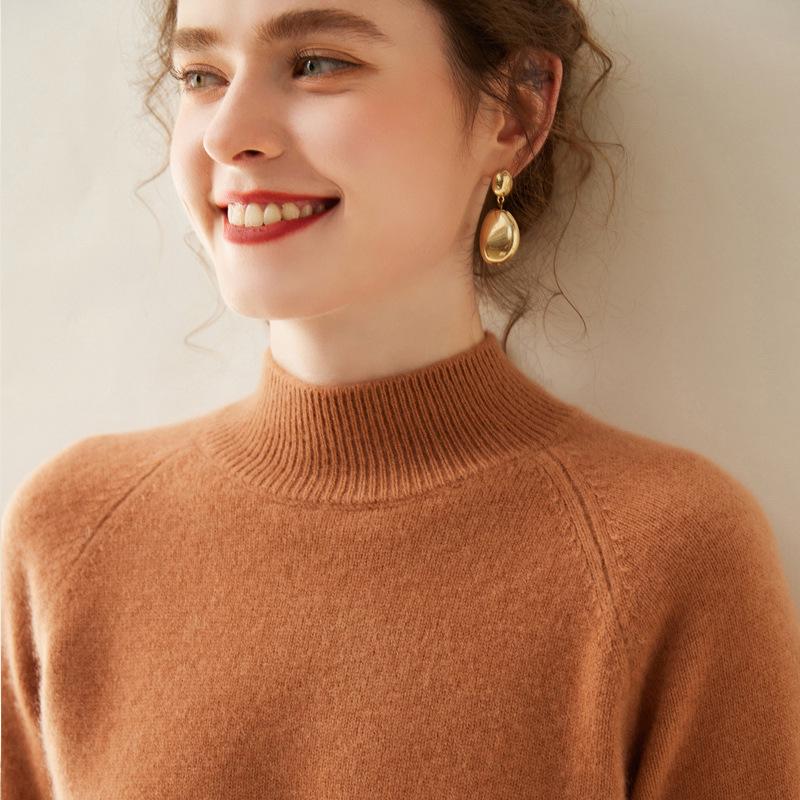 2024 Autumn/Winter Women's Plus Size Cashmere Sweater - Thick, Solid Color, Raglan Sleeve Knitwear Base Layer.