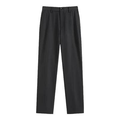 Мужские брюки классического кроя в стиле business casual