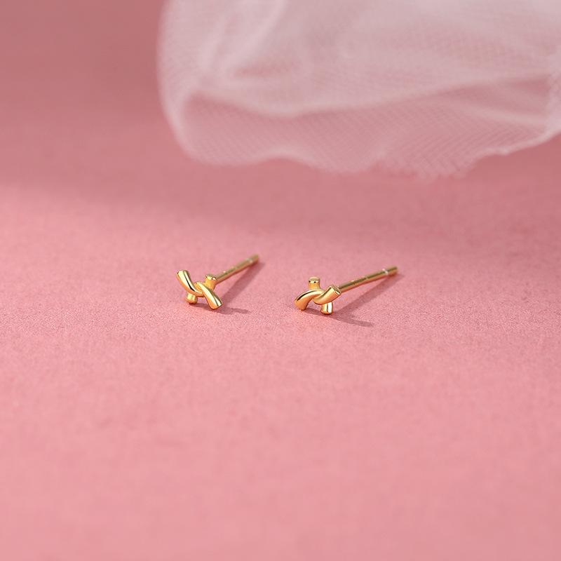 Серьги-кресты геометрической формы, легкие, роскошные, модные, уникальный дизайн, темпераментные, нишевые серьги