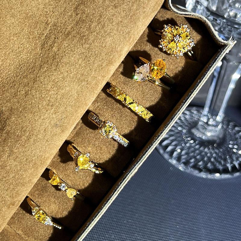 Elegant and fashionable stacking yellow diamonds, gold bright diamonds, personalized opening rings, women's light luxury niche design,