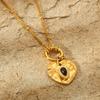 French Retro Court Style Titanium Steel Necklace Non-fading Stainless Steel Heart Pendant Necklace for Women