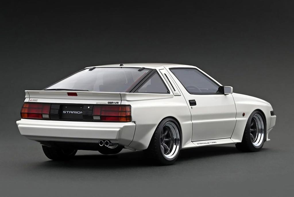 Модель зажигания 1/18 Mitsubishi STARION 2600 GSR-VR (Е-А187А) Готовое изделие белого цвета IG3707